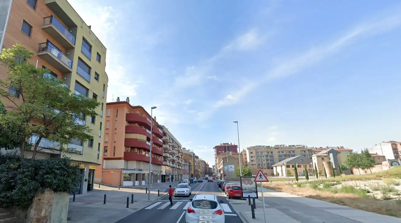Local comercial en venta en MANLLEU