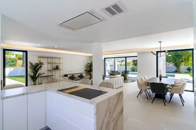 Casa con terraza en venta en Elviria - Cabopino, imagen 12
