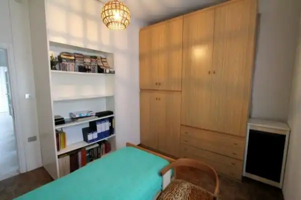 Bedroom of Flat for sale in Lleida