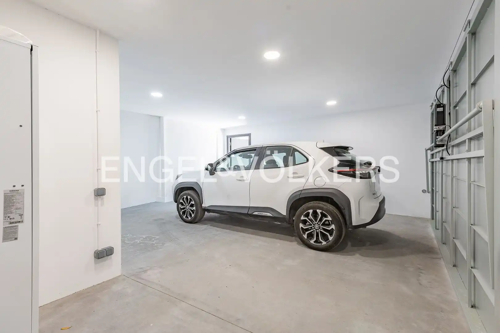 Parking de Casa o chalet en venta en Matadepera con Calefacción, Parquet y Terraza