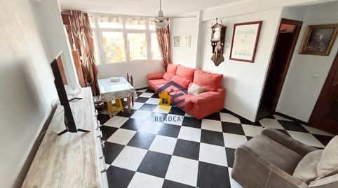 Foto 3 de Piso en venta en Dos Hermanas - Nuevo San Andrés, Málaga Capital