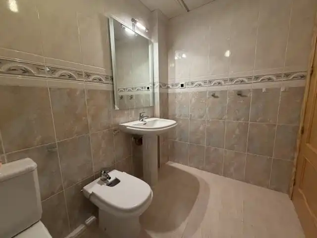 Baño de Piso en venta en Botarell con Calefacción, Amueblado y Balcón