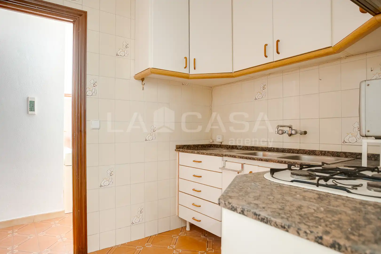 Küche von Wohnung zum Verkauf in L'Hospitalet de Llobregat