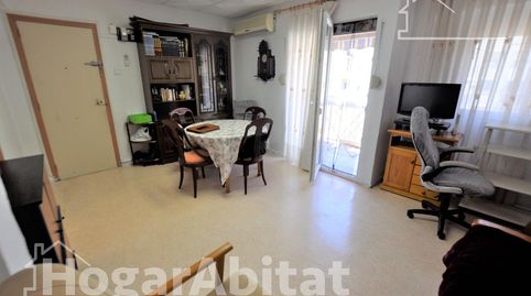 Foto 2 de Piso en venta en Calle de José Casanova, El Mercado, Manises