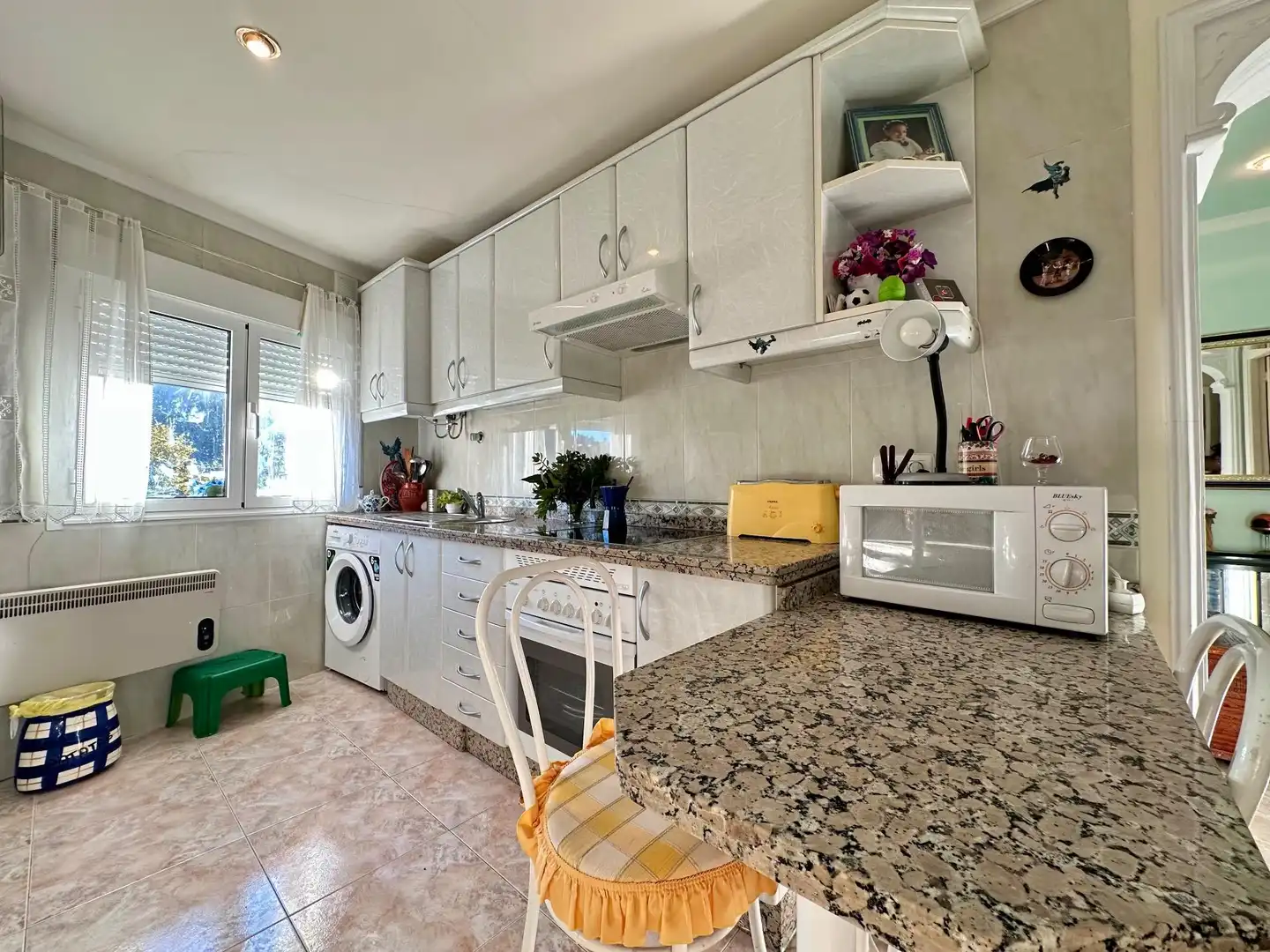 Küche von Country house zum Verkauf in Carucedo mit Heizung, Privatgarten und Abstellraum
