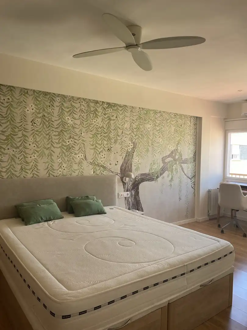 Dormitori de Apartament en venda en Valencia amb Aire condicionat, Calefacció i Terrassa