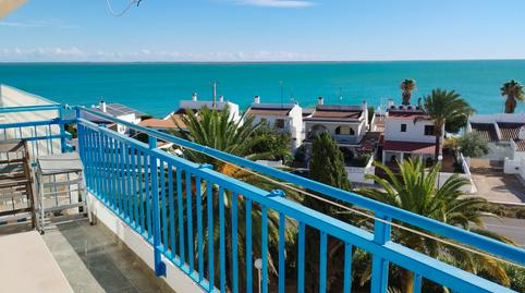 Foto 2 de Apartament en venda a Avinguda Montsià, Alcanar, Tarragona