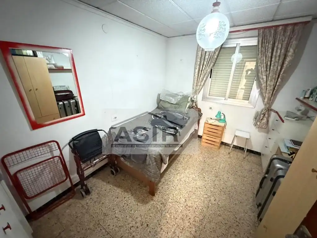 Habitación de Casa o chalet en venta en Alzira con Aire acondicionado