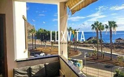 Vista exterior de Apartament en venda en Arona amb Aire condicionat, Terrassa i Balcó