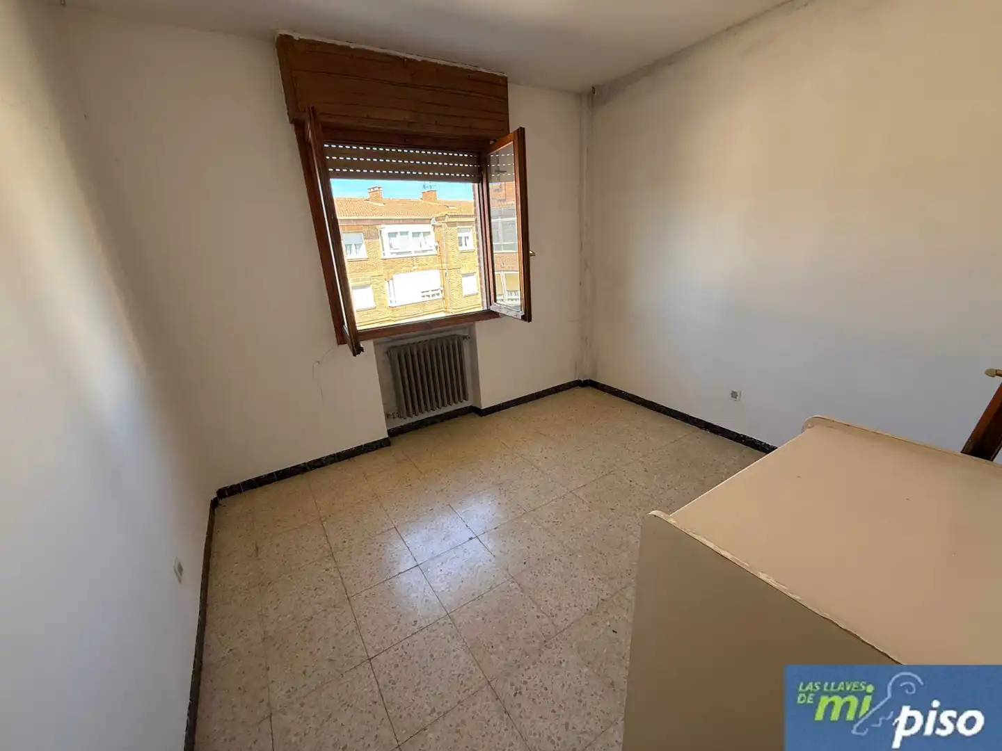 Bedroom of Attic for sale in Portillo  with Heating, Terrace and Oven