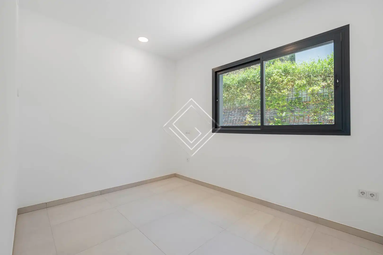 Chalet con piscina en venta en Río Real - Los Monteros, imagen 12
