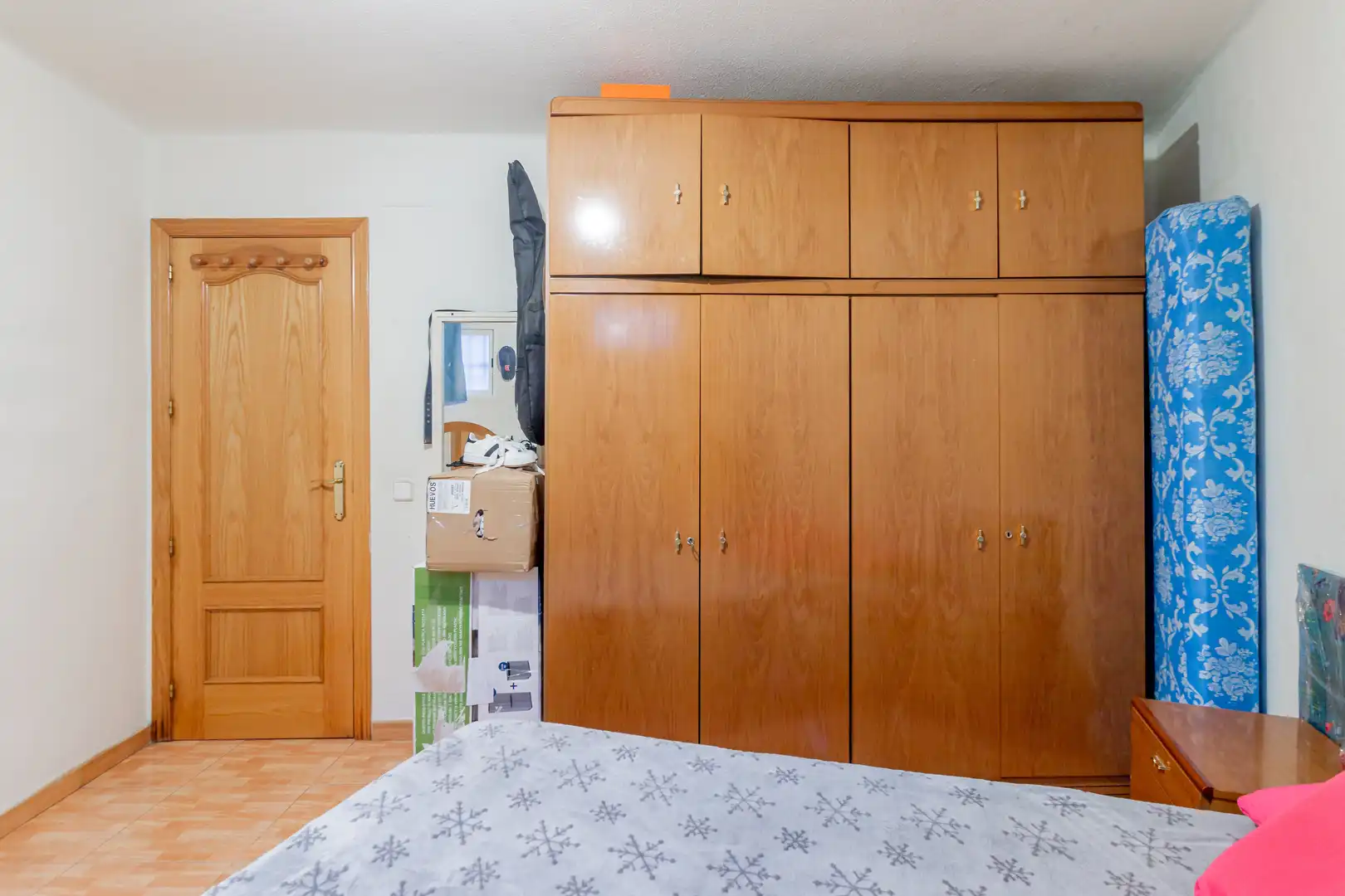 Habitación de Piso en venta en Madrid con Calefacción