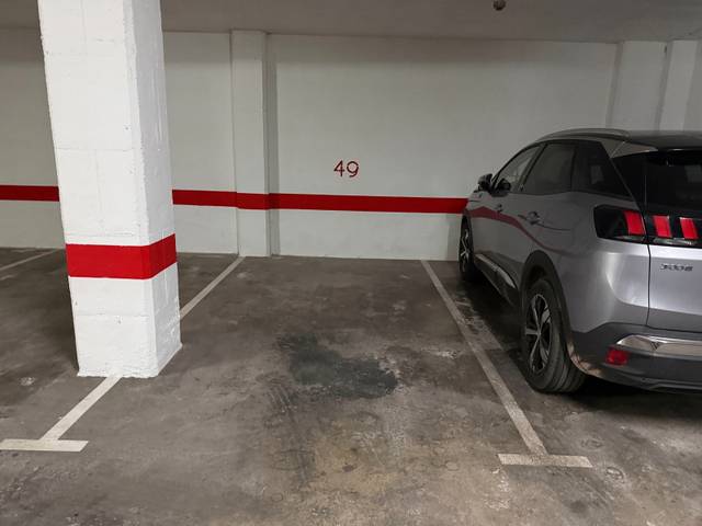 Garaje en Venta en Carrer Castelldefels, 18 en Plaza Illes Columbretes