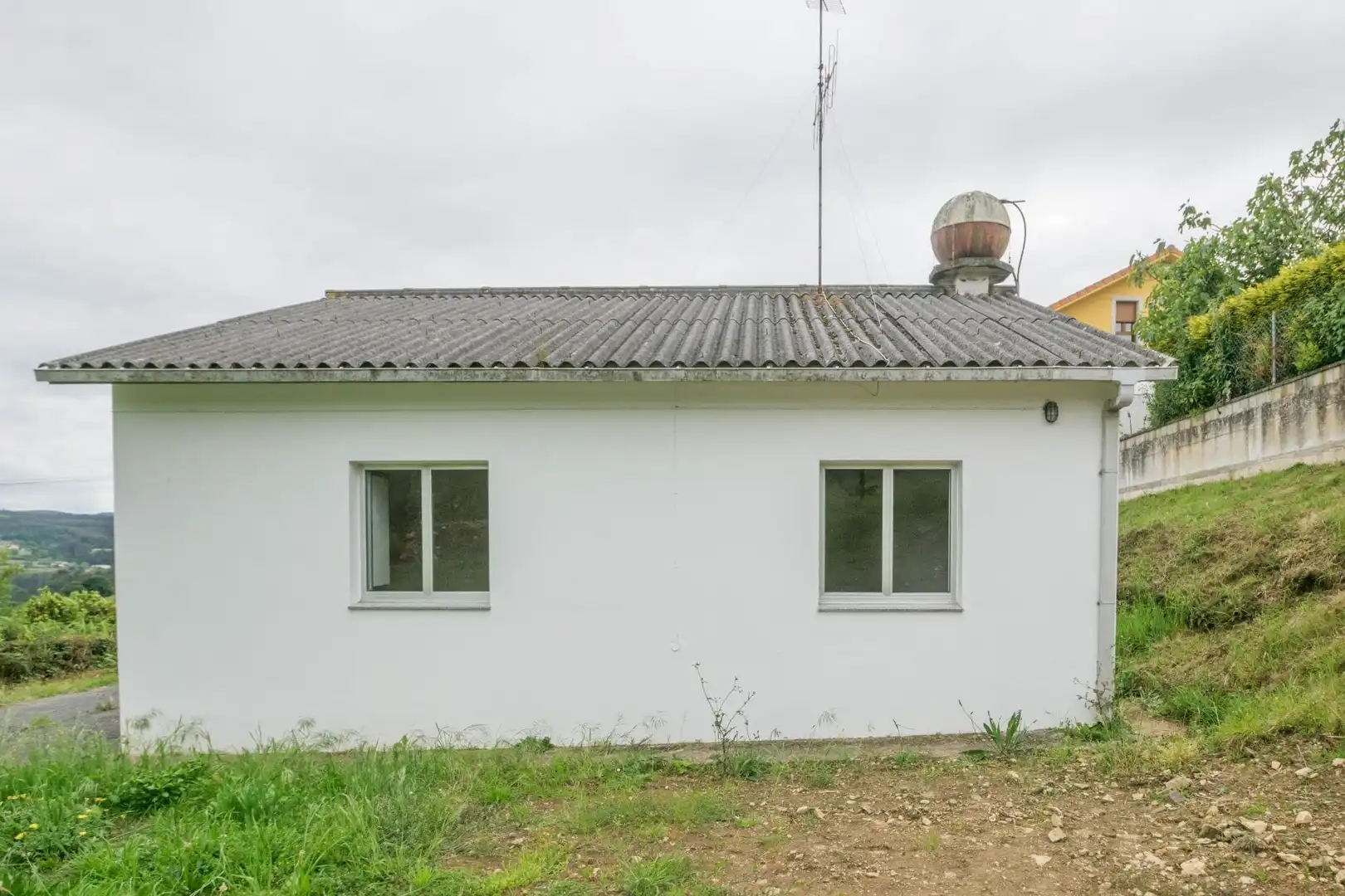 Vista exterior de Casa o chalet en venta en Carral con Jardín privado y Parquet