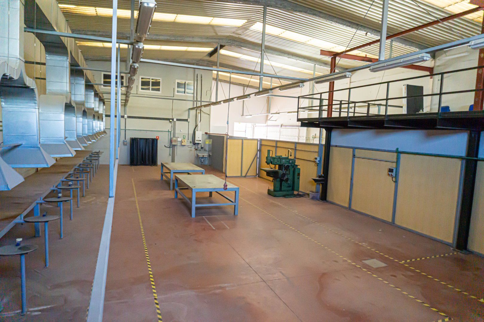 Industrial buildings to rent in La Rinconada