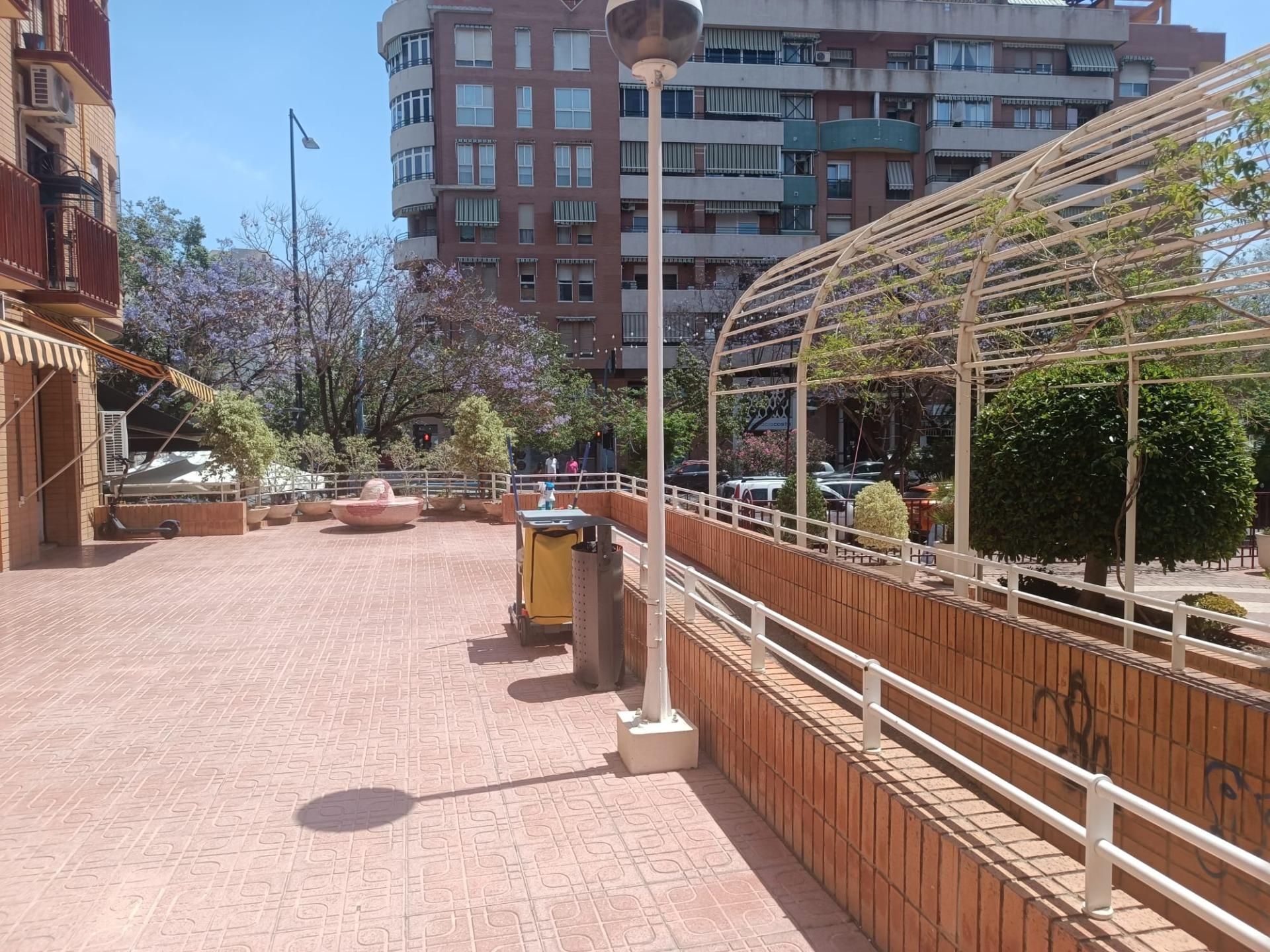 Terrace of Premises to rent in Alicante / Alacant  with Furnished