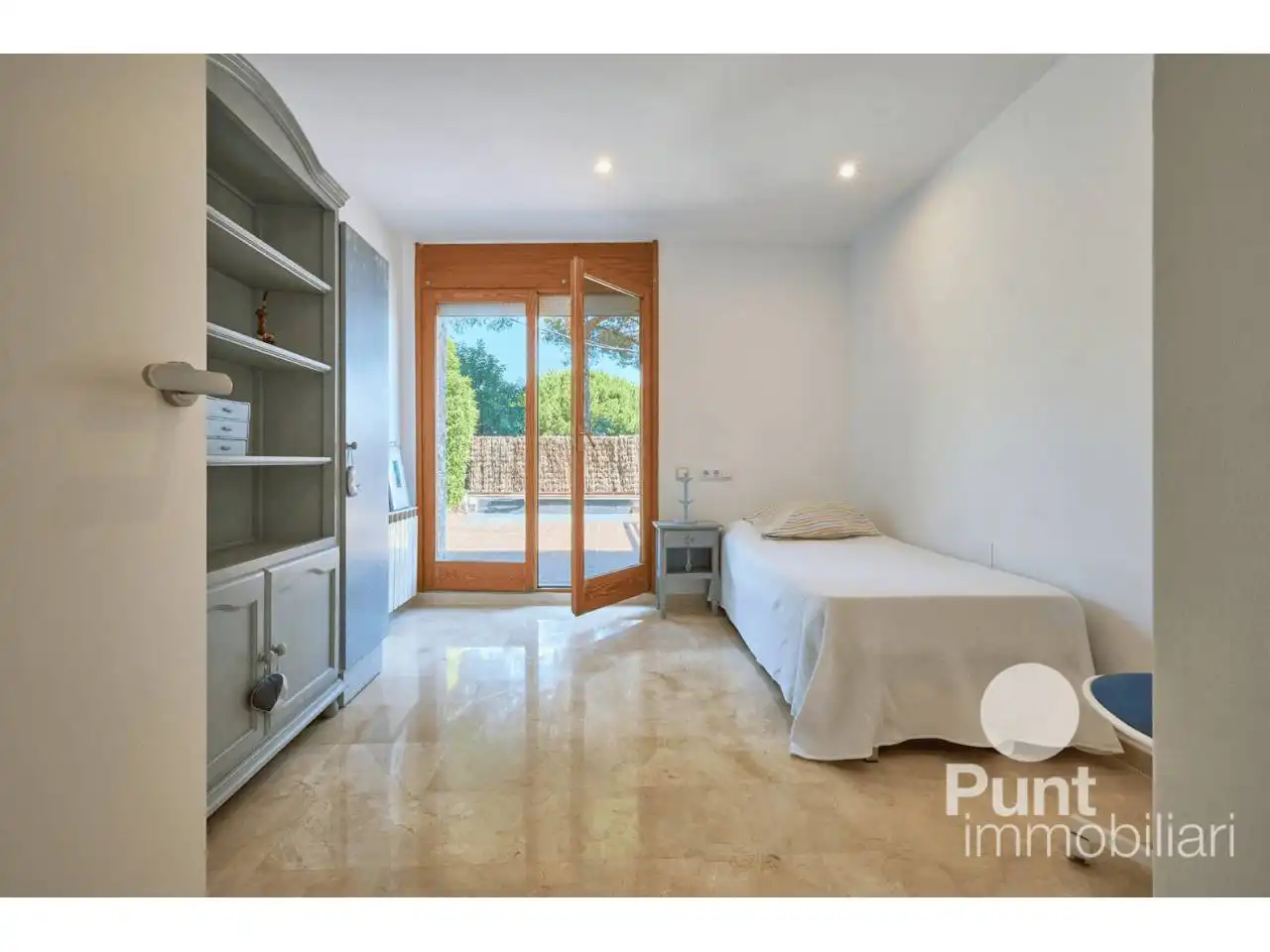 Dormitori de Casa o xalet en venda en Premià de Dalt amb Aire condicionat, Calefacció i Jardí privat