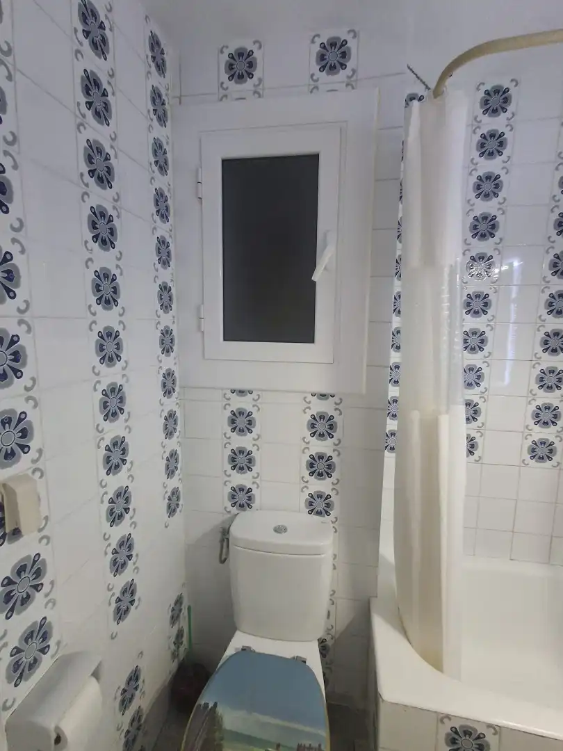 Baño de Piso en venta en Sitges con Aire acondicionado, Parquet y Horno