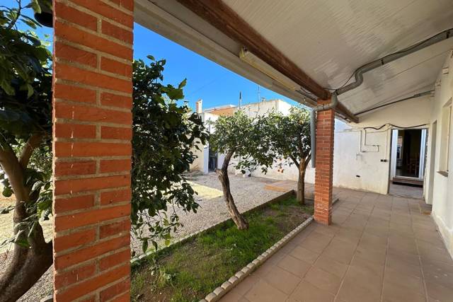 Casa adosada en Venta en Los Nietos