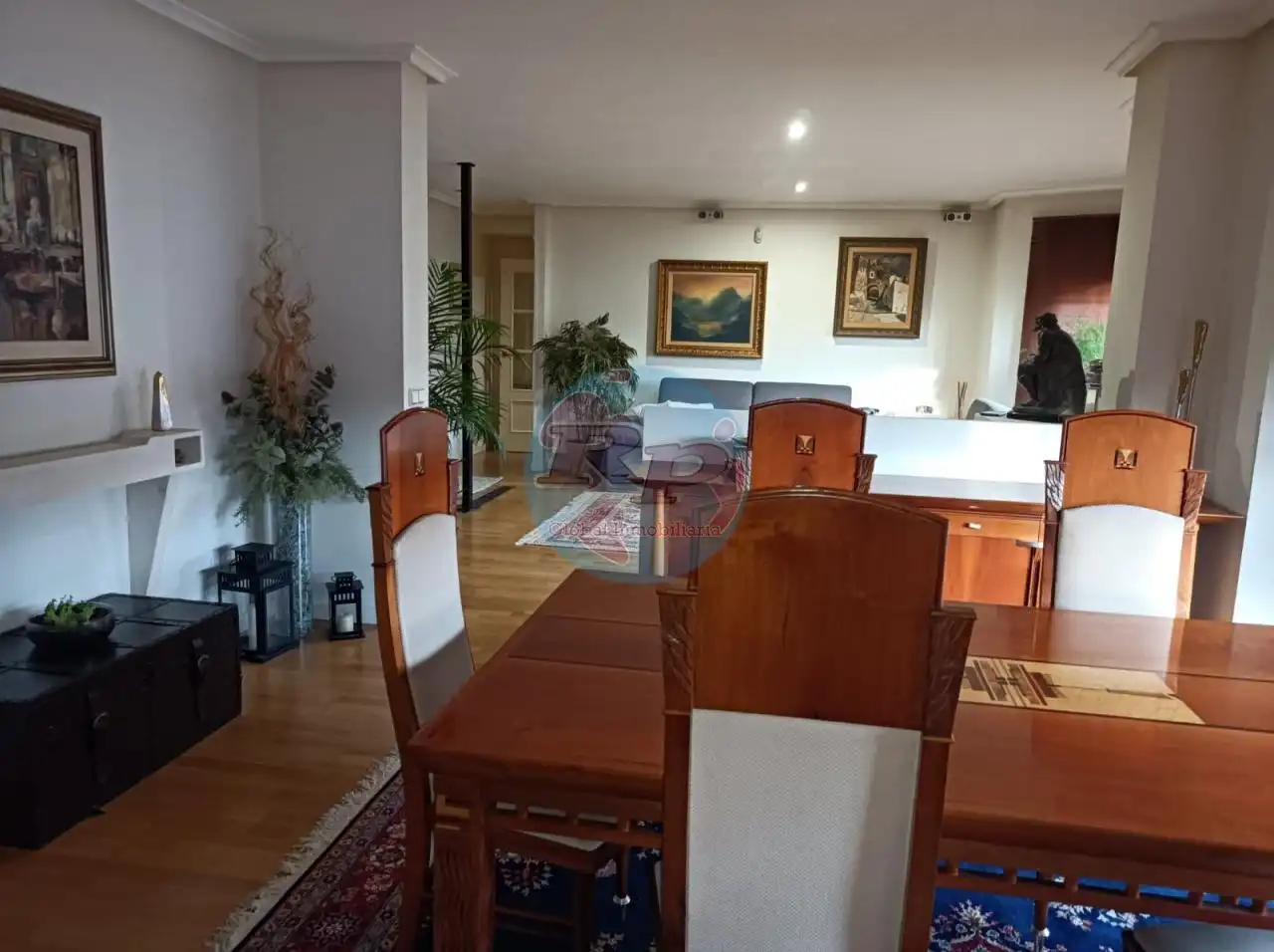Comedor de Casa o chalet en venta en Sariegos con Calefacción, Jardín privado y Parquet