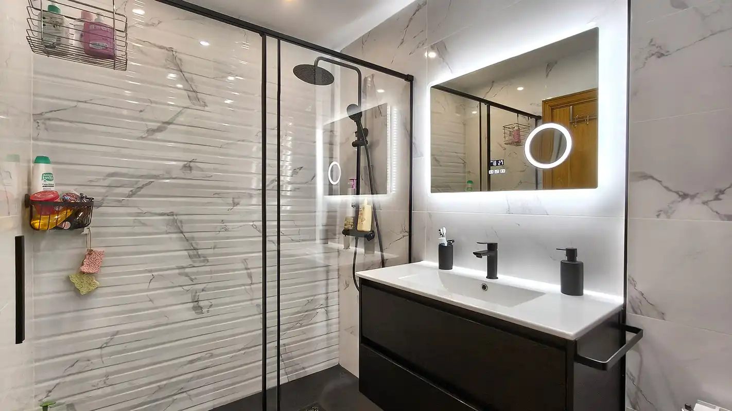 Bathroom of Detached homes for sale in Pedanías Oeste