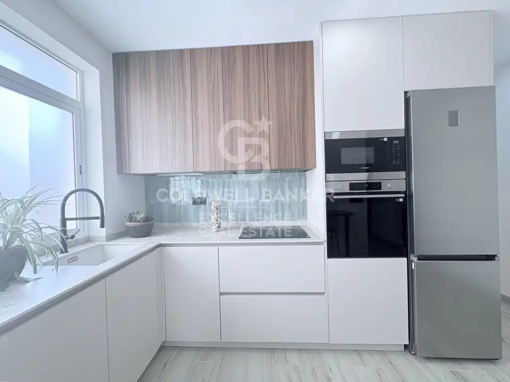 Piso en venta en Calle Menorca, La Creu del Grau