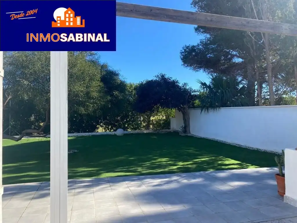 Jardín de Casa o chalet en venta en Roquetas de Mar con Aire acondicionado, Jardín privado y Piscina