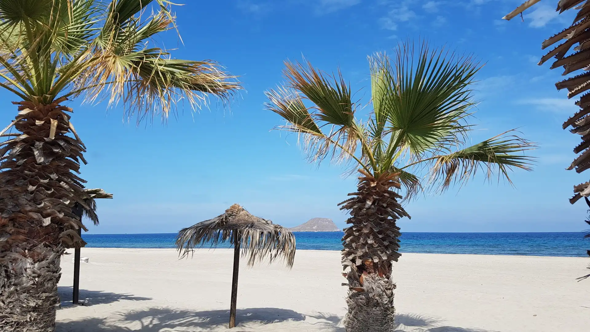Vista exterior de Casa o chalet en venta en La Manga del Mar Menor con Calefacción, Terraza y Amueblado