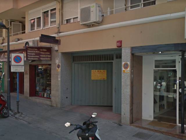 Garaje en Venta en ISABEL LA CATOLICA en Benalúa