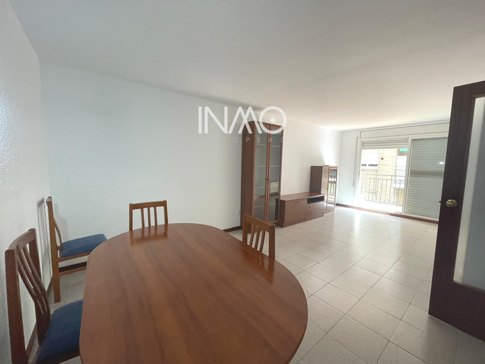 Außenansicht von Wohnung zum Verkauf in Rubí mit Heizung und Terrasse