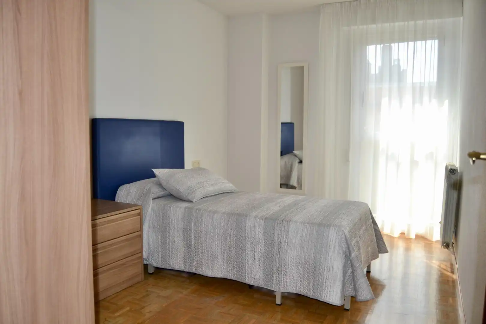 Habitación de Piso en venta en  Pamplona / Iruña con Parquet y Trastero