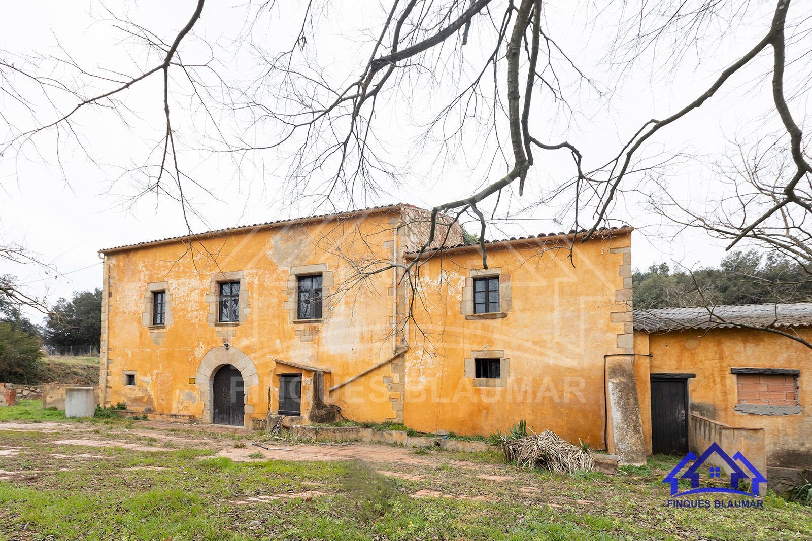 Exterior view of Country house for sale in Breda  with Private garden and Storage room
