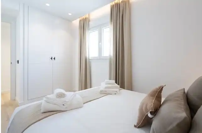 Habitación de Ático en venta en Marbella con Aire acondicionado, Calefacción y Jardín privado