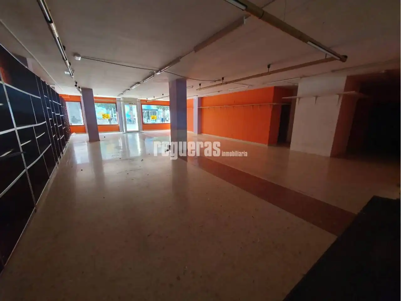 Business premises to rent in Ramiro I, imagen 3