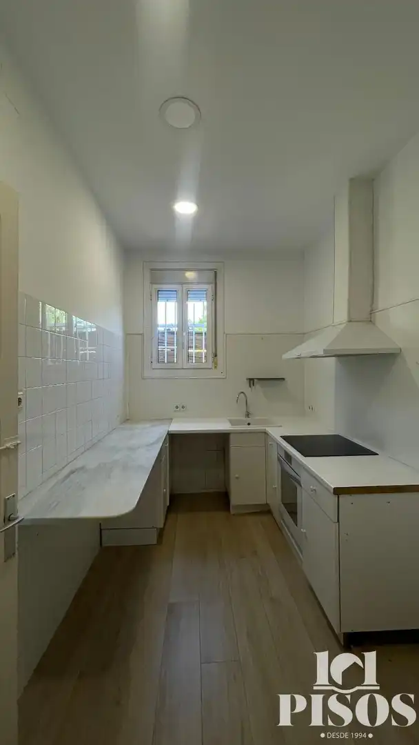 Detached homes for rent in Villa, Centre - Estació