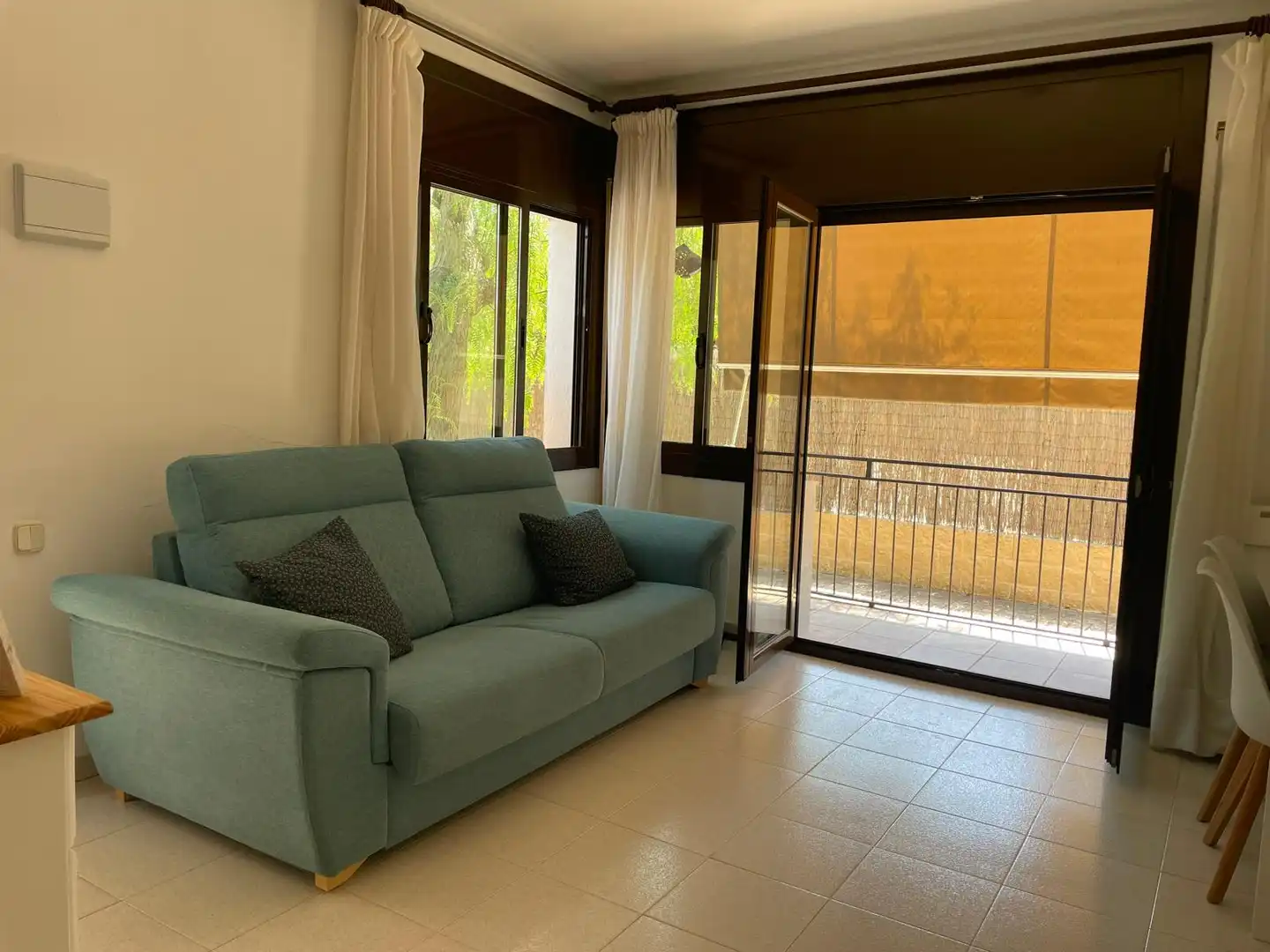 Sala de estar de Planta baja en venta en Altafulla con Aire acondicionado y Terraza