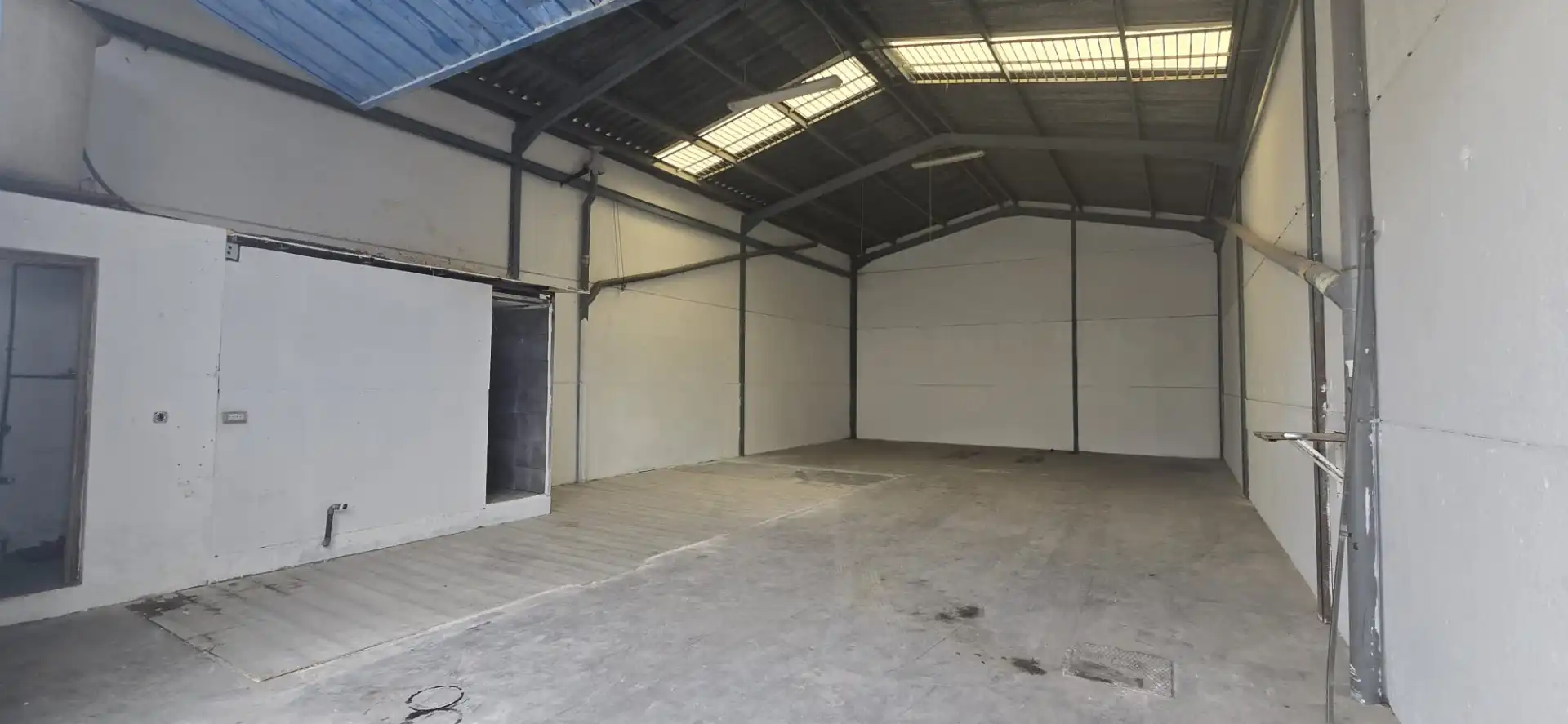 Nau industrial en venda a Calle Mozambique, imagen 4