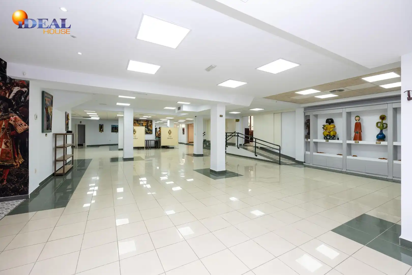 Local comercial en venda a Avenida Santa Maria de la Alhambra, imagen 4