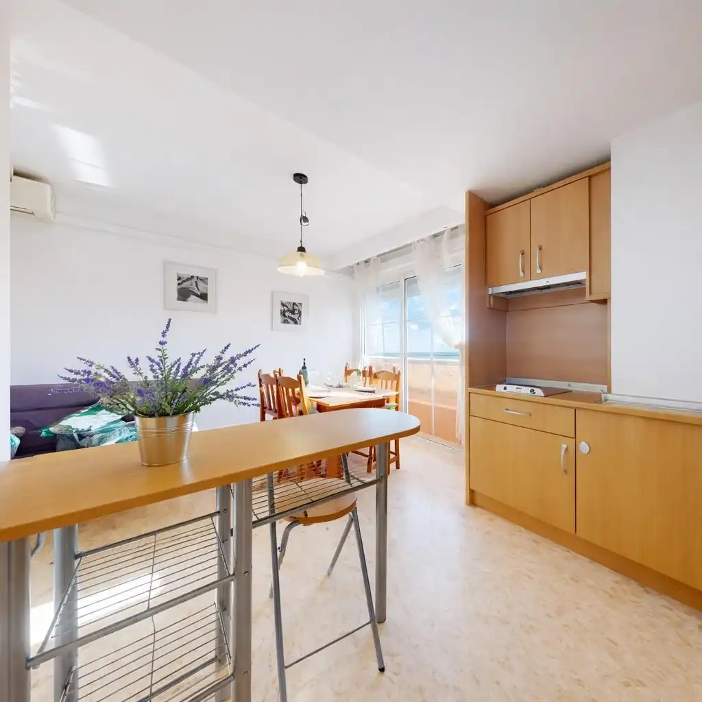 Cocina de Piso en venta en Roquetas de Mar con Jardín privado y Piscina comunitaria