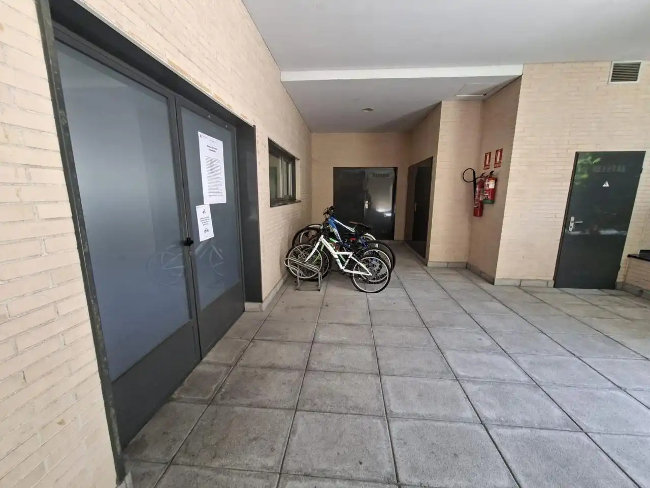 Parking of Flat for sale in Madrid  with Air Conditioner, Heating and Terrace