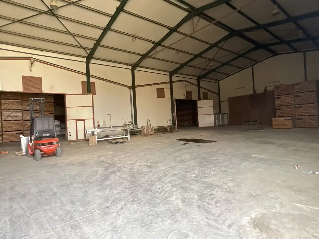Nau industrial en venda en Villar de Torre