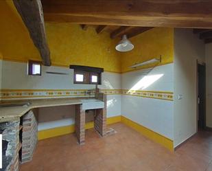 Kitchen of Apartment for sale in San Vicente de la Barquera