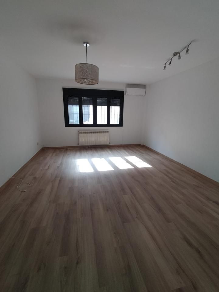 Planta baja de alquiler en Gallo, Casco histórico