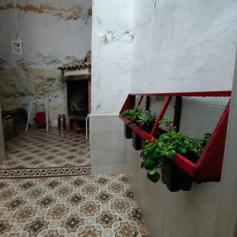 Haus oder Chalet zur Miete in Navarrés mit Terrasse