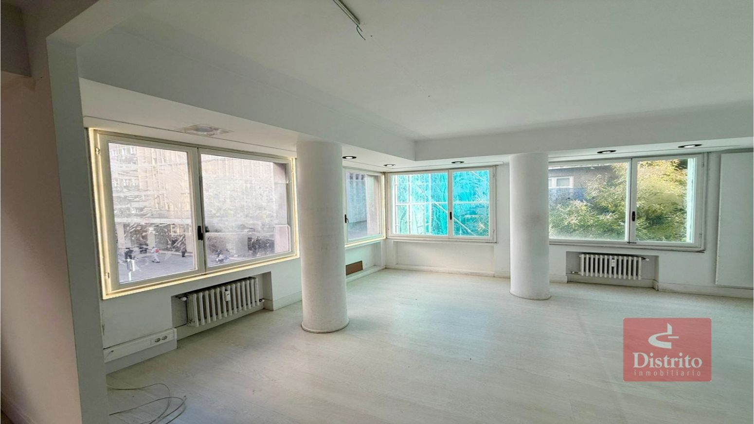 Office for sale in Santander  with Heating