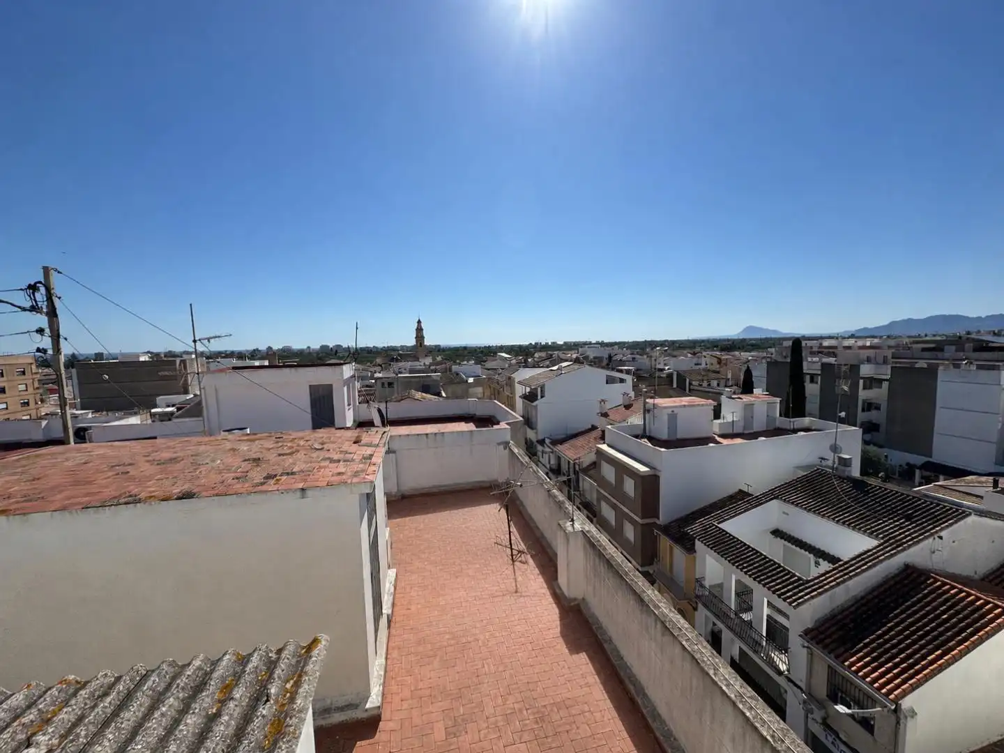 Vista exterior de Pis en venda en Piles amb Balcó