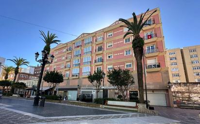 Exterior view of Flat for sale in La Línea de la Concepción  with Storage room and Balcony