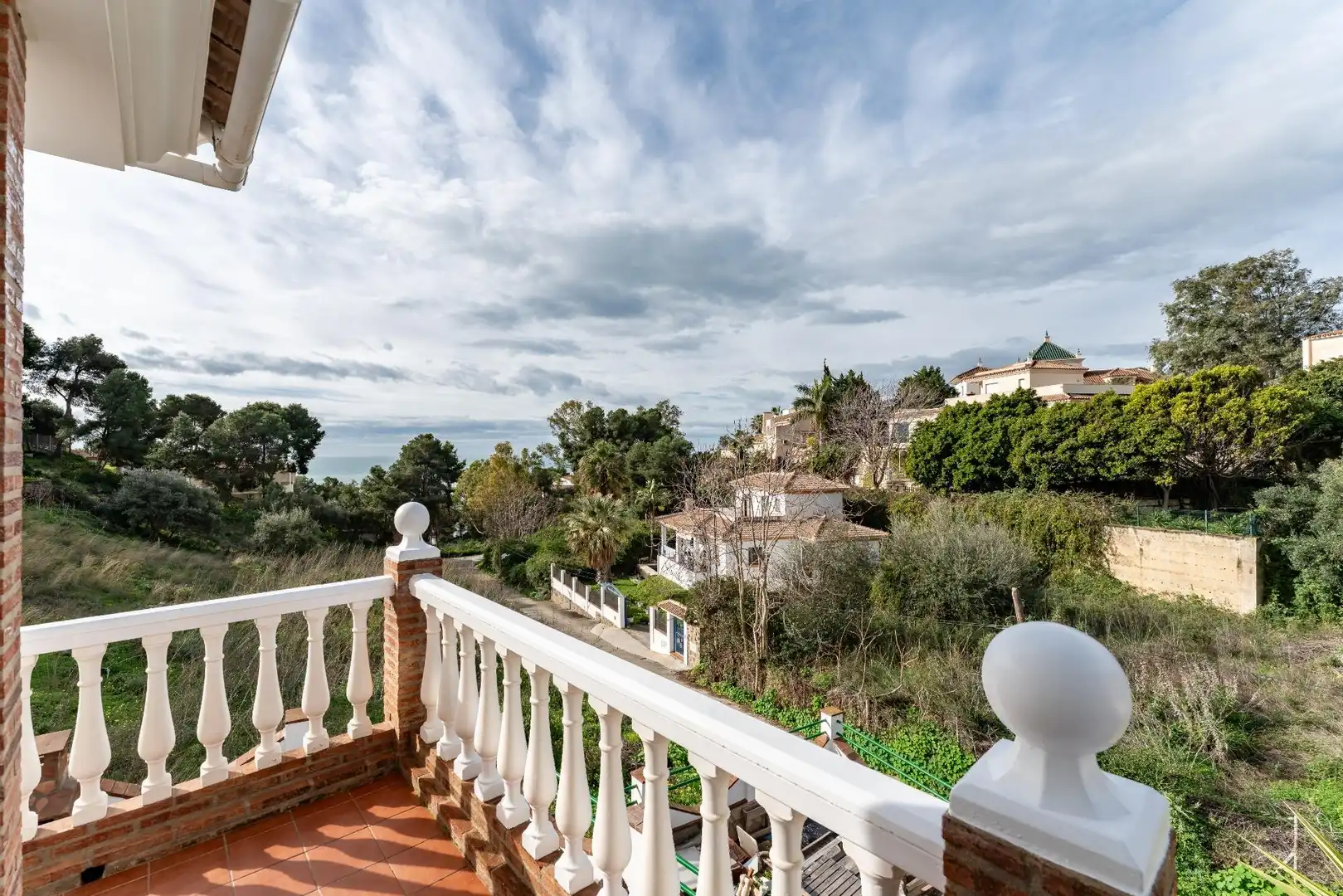 Vista exterior de Casa o chalet en venta en Vélez-Málaga con Piscina comunitaria