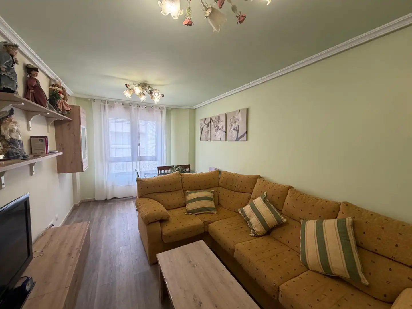 Living room of Flat for sale in Bareyo  with Heating, Parquet flooring and Terrace