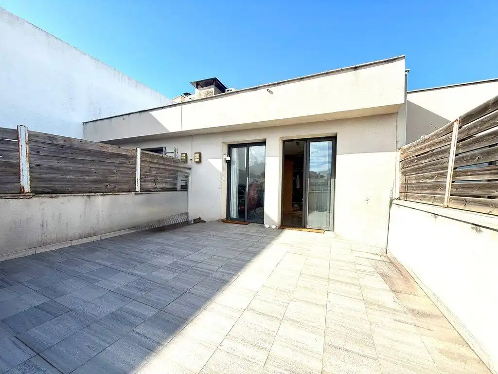 Duplex avec terrasse à vendre à Nucli Antic